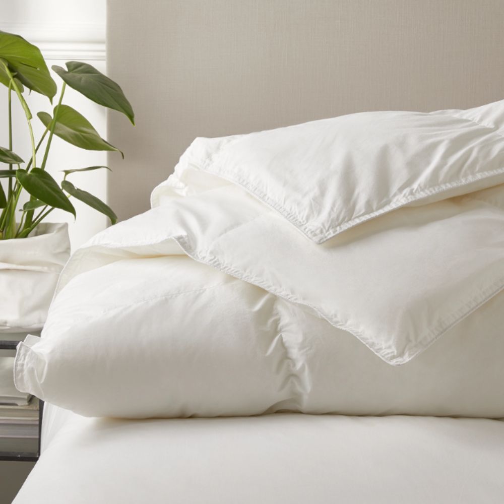  The White Company Deluxe Down Alternative Duvet
