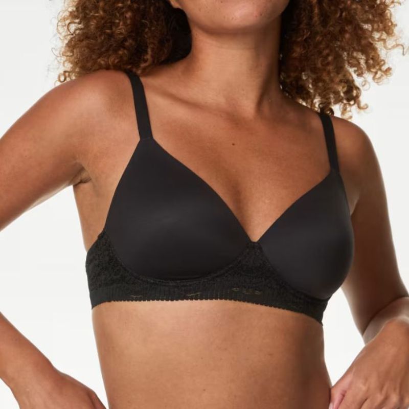 a model wearing M&S Body Soft Non-Wired Full Cup Bra 